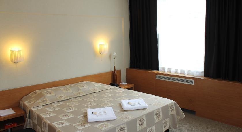 Kent Hotel Бурса Екстериор снимка