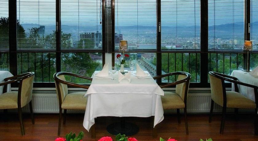 Kent Hotel Бурса Ресторант снимка